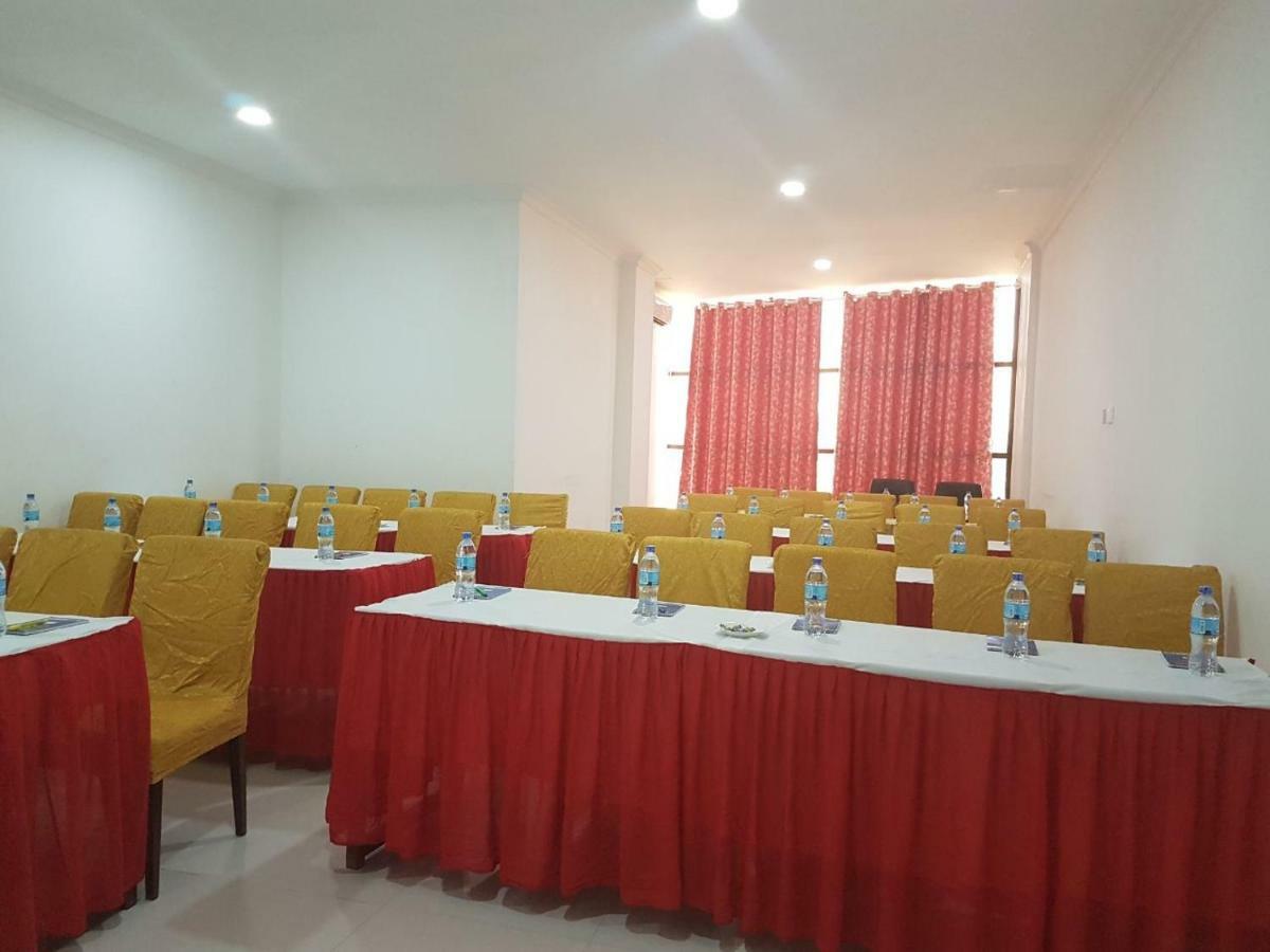 Nashera Hotel Dodoma Exterior photo